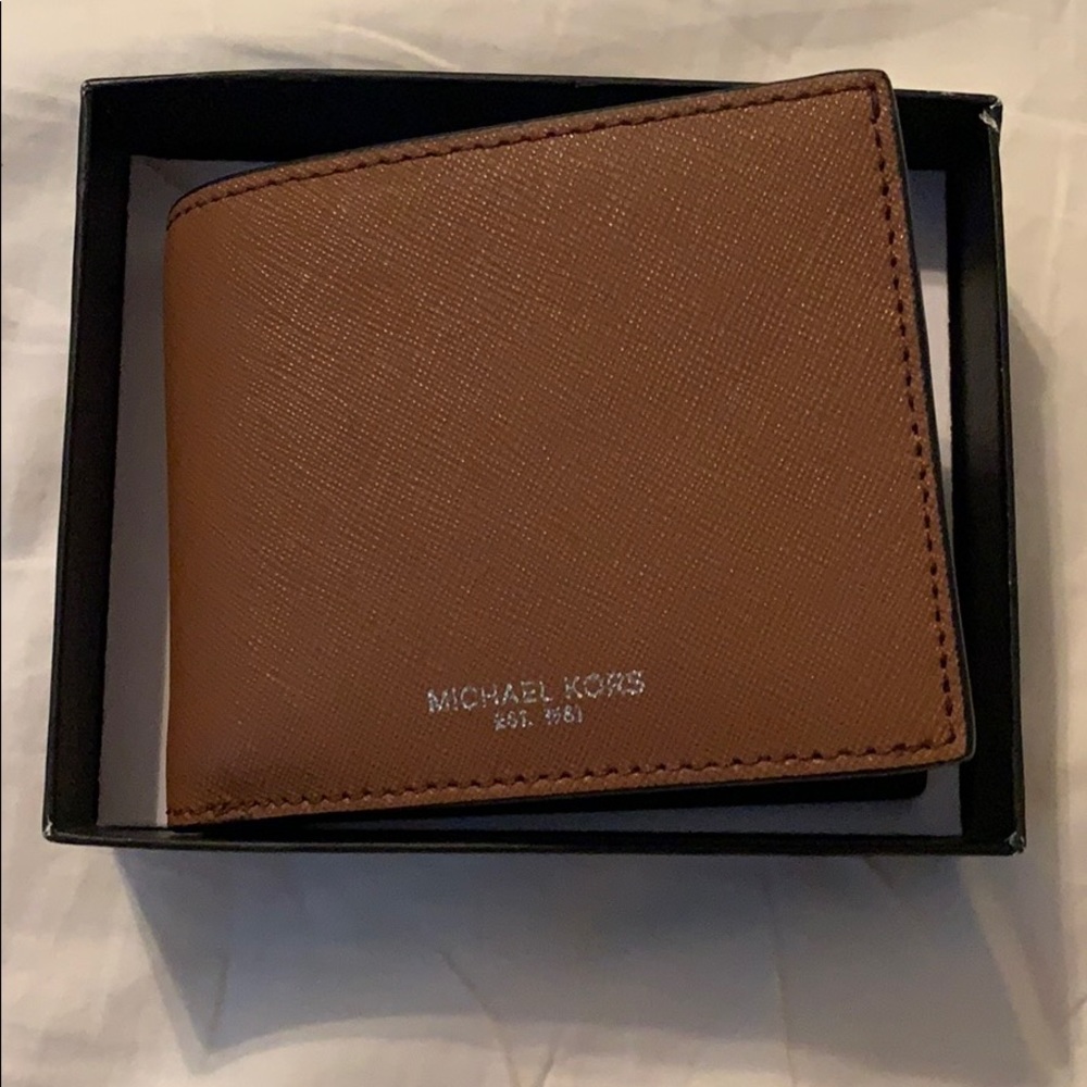 Michael Kors men’s wallet